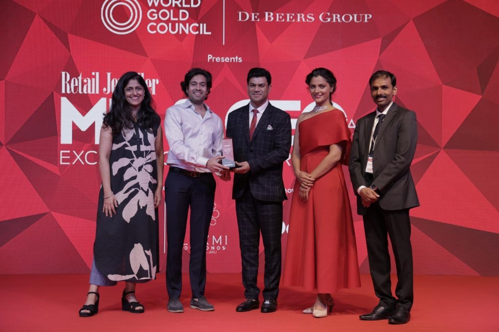 Award ceremony photo 10
